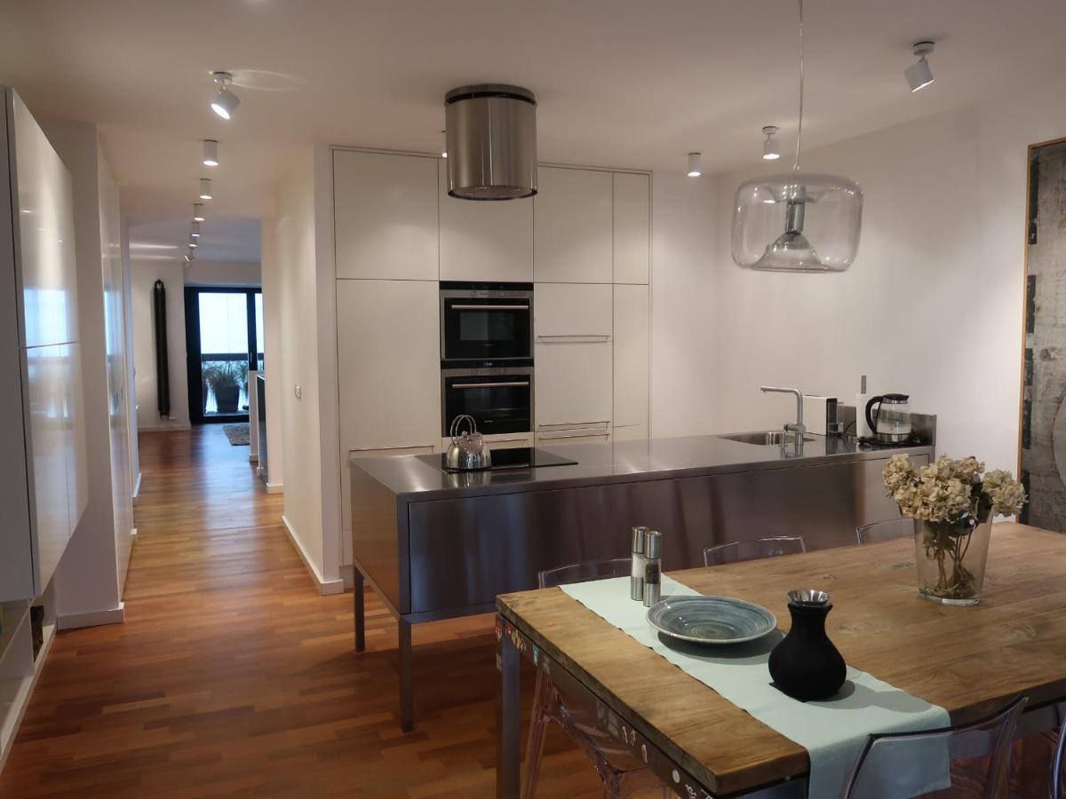 Michal Apartment 125M2 City Centre Praag Buitenkant foto